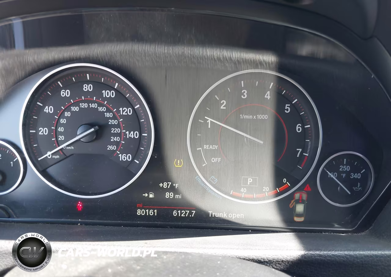 2018 BMW 330I xDrive VIN:WBA8D9G54JNU67582 - 7