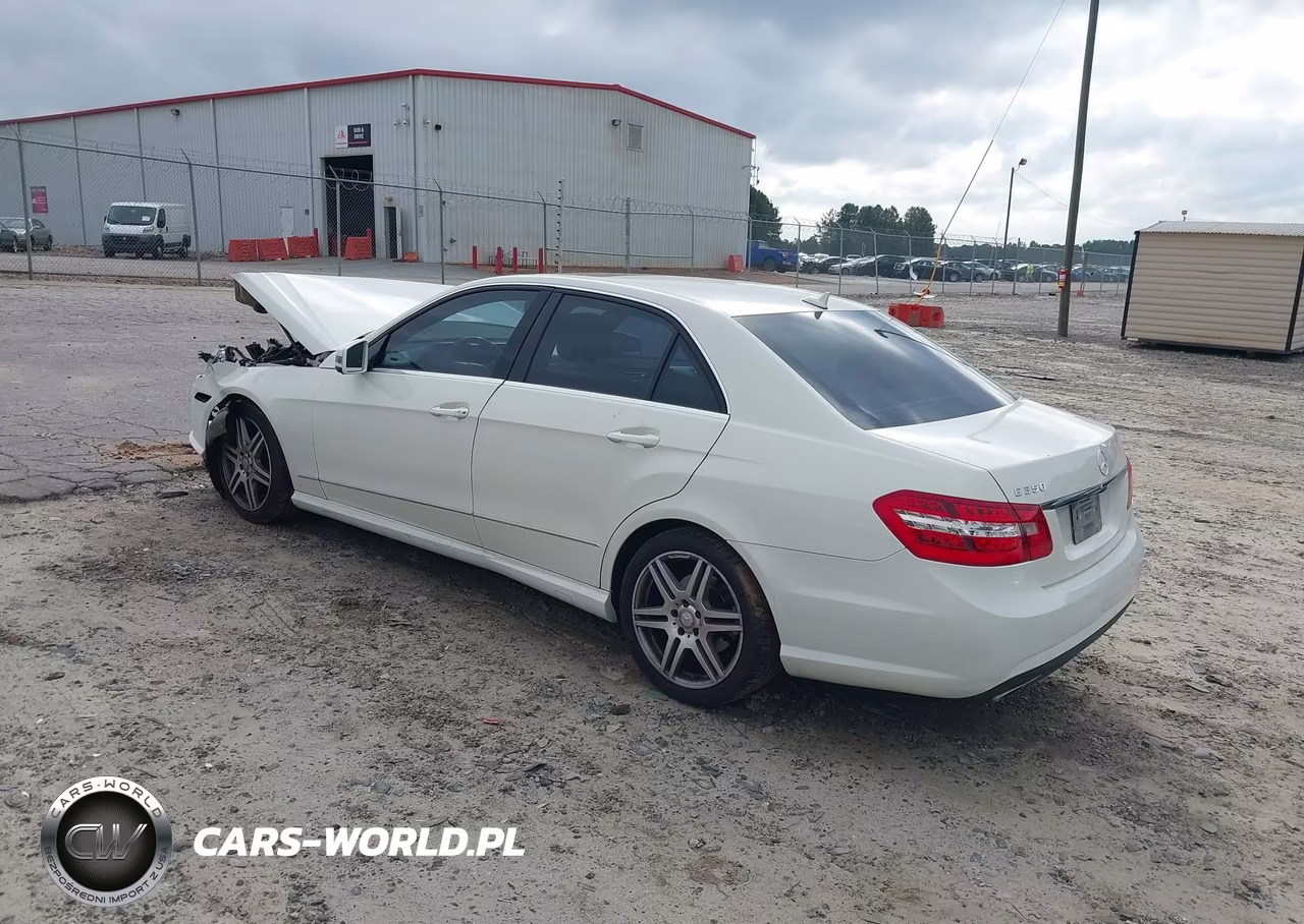 2010 Mercedes-Benz E 350 VIN:WDDHF5GB6AA079777 - 3