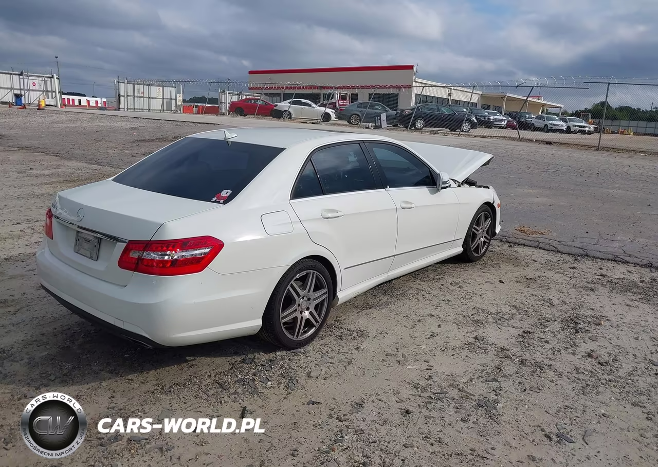 2010 Mercedes-Benz E 350 VIN:WDDHF5GB6AA079777 - 4