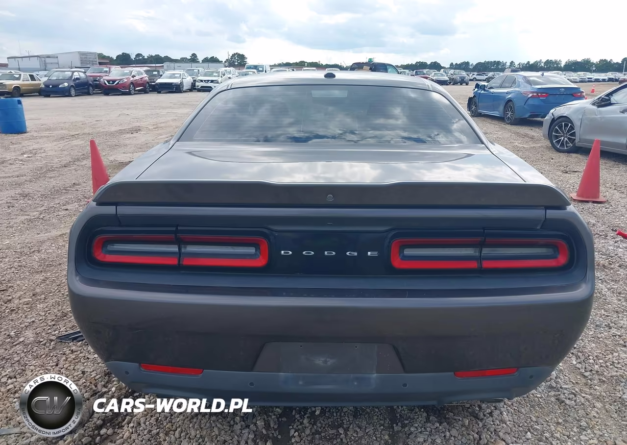 2019 Dodge Challenger R-T VIN:2C3CDZBT1KH606441 - 16