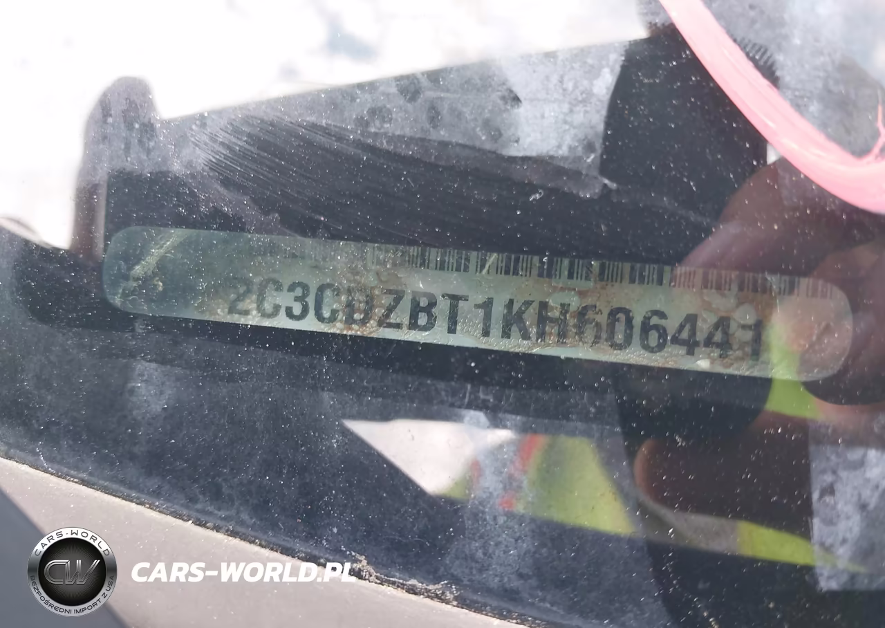 2019 Dodge Challenger R-T VIN:2C3CDZBT1KH606441 - 9