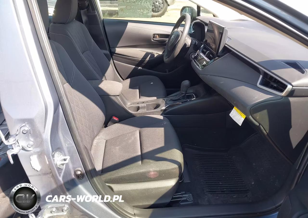 2024 Toyota Corolla Hybrid Le VIN:JTDBCMFE8R3039439 - 5