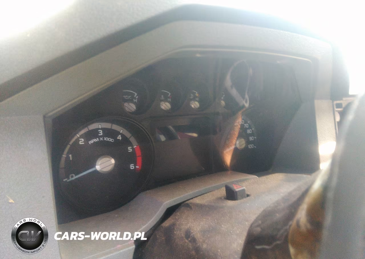 2016 Ford F-450 Chassis Xl VIN:1FDUF4GY4GEB34876 - 5