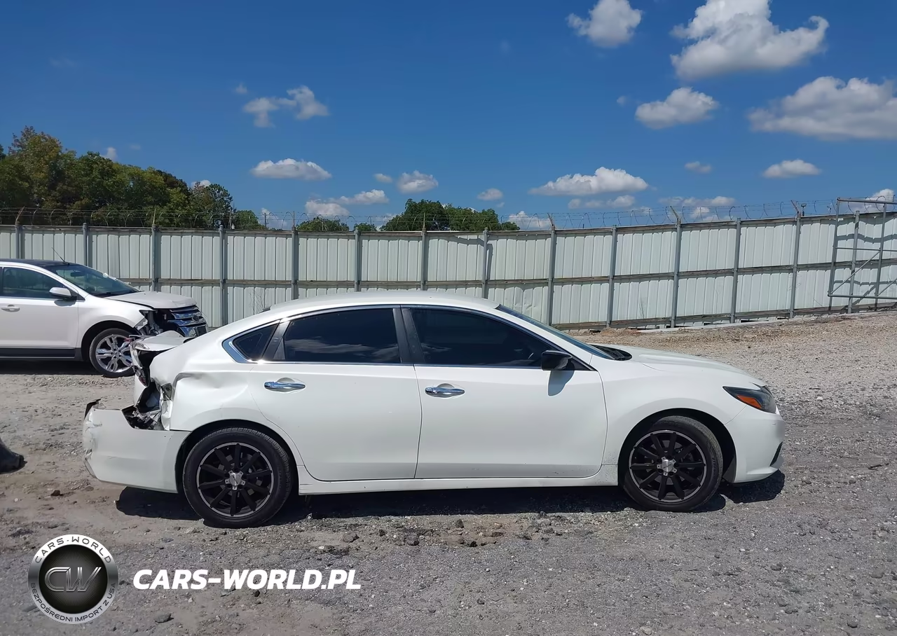 2017 Nissan Altima 2.5 Sr VIN:1N4AL3AP1HC227593 - 13