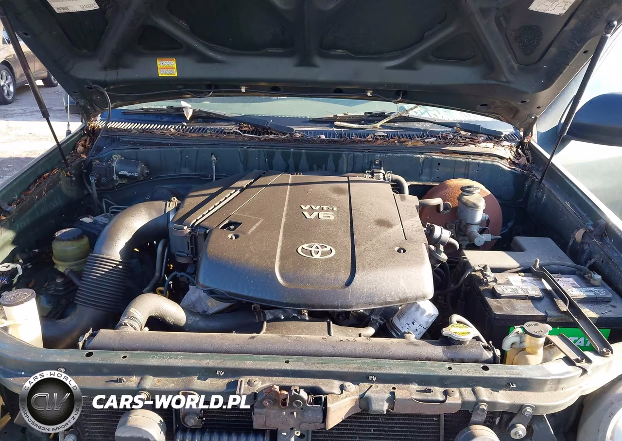 2005 Toyota Tundra VIN:5TBJU32185S456308 - 10