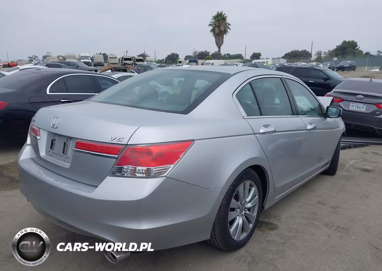 2011 Honda Accord 3.5 Ex-L VIN:1HGCP3F89BA017823 - 4