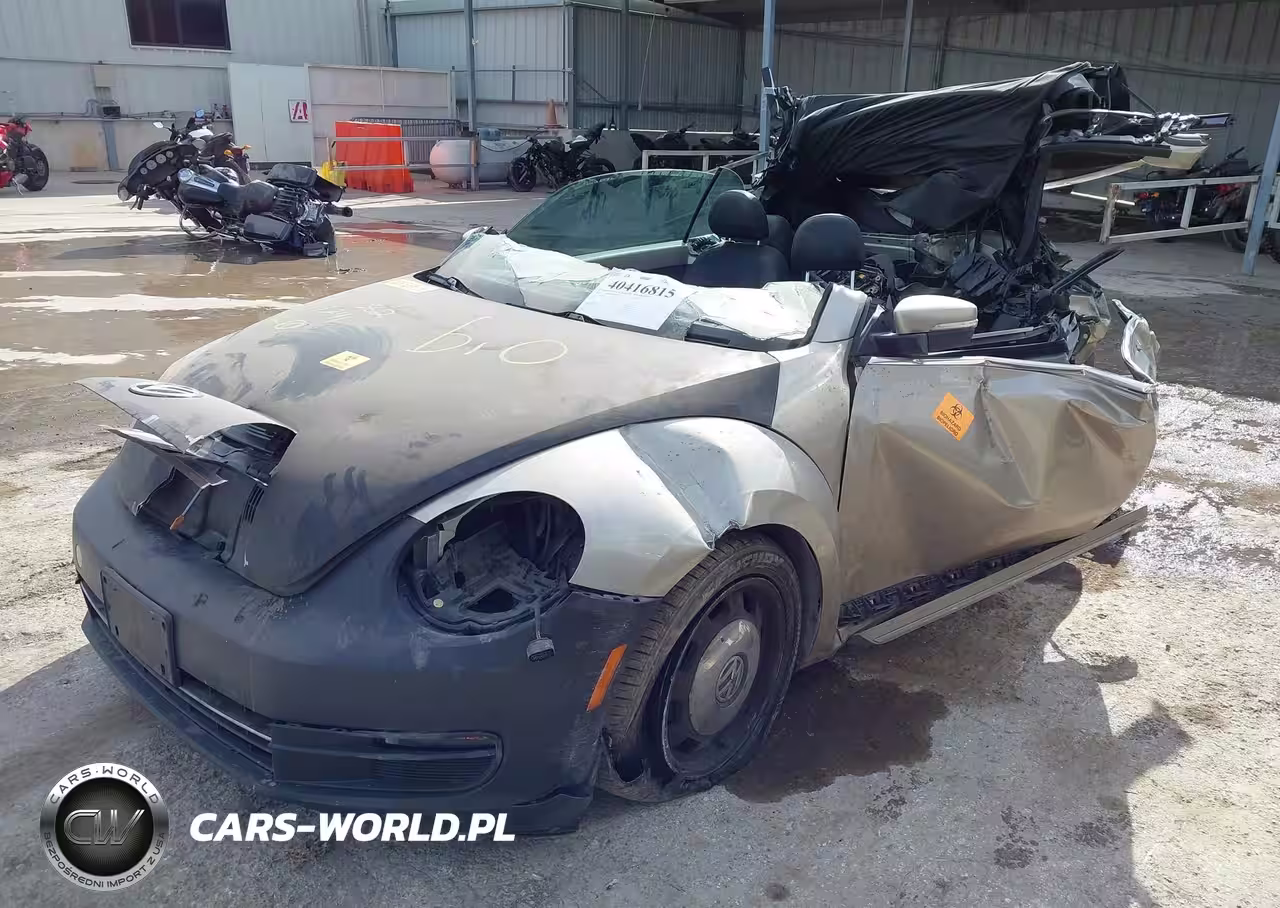 2013 Volkswagen Beetle 2.5L VIN:3VW5X7ATXDM814241 - 2