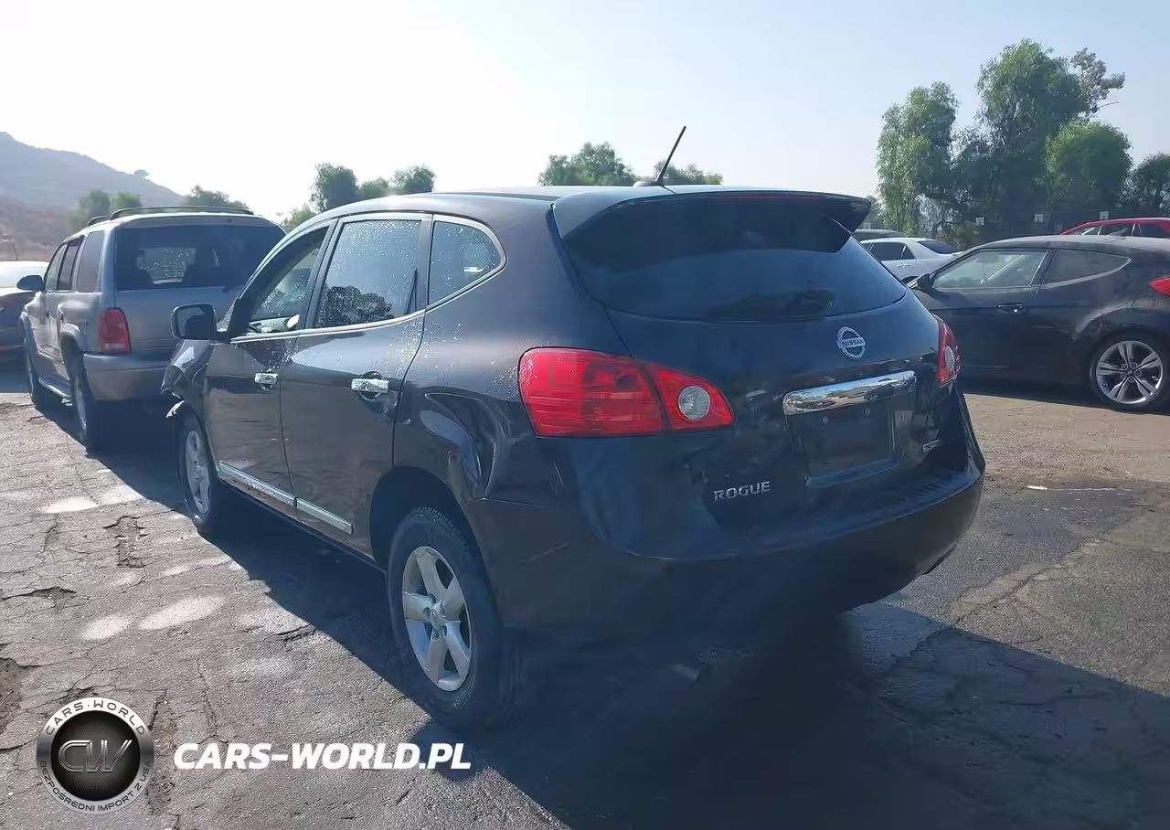 2013 Nissan Rogue S VIN:JN8AS5MTXDW524098 - 3