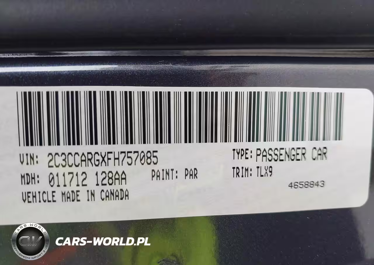 2015 Chrysler 300 Limited VIN:2C3CCARGXFH757085 - 9