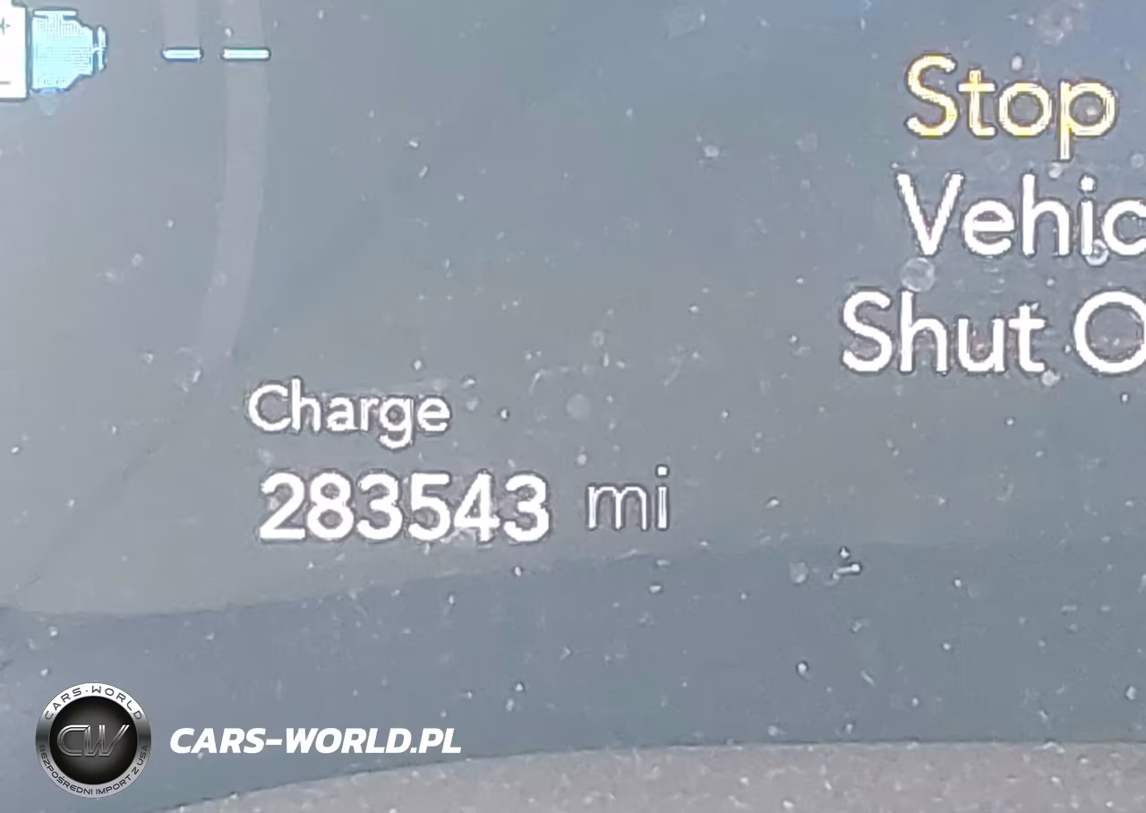 2019 Chrysler Pacifica Hybrid Touring L VIN:2C4RC1L77KR584743 - 16