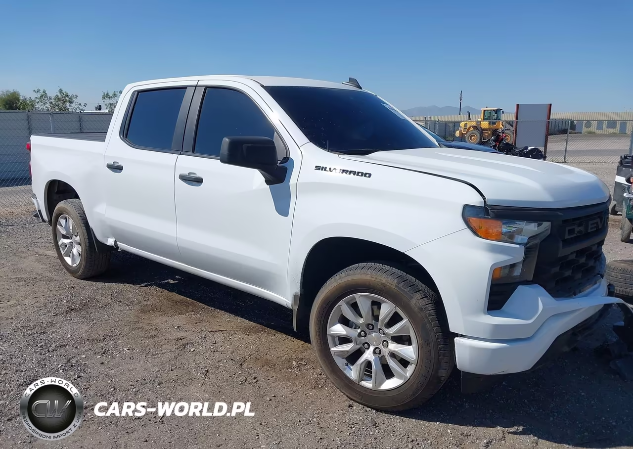 2023 Chevrolet Silverado 1500 2Wd Short Bed Custom