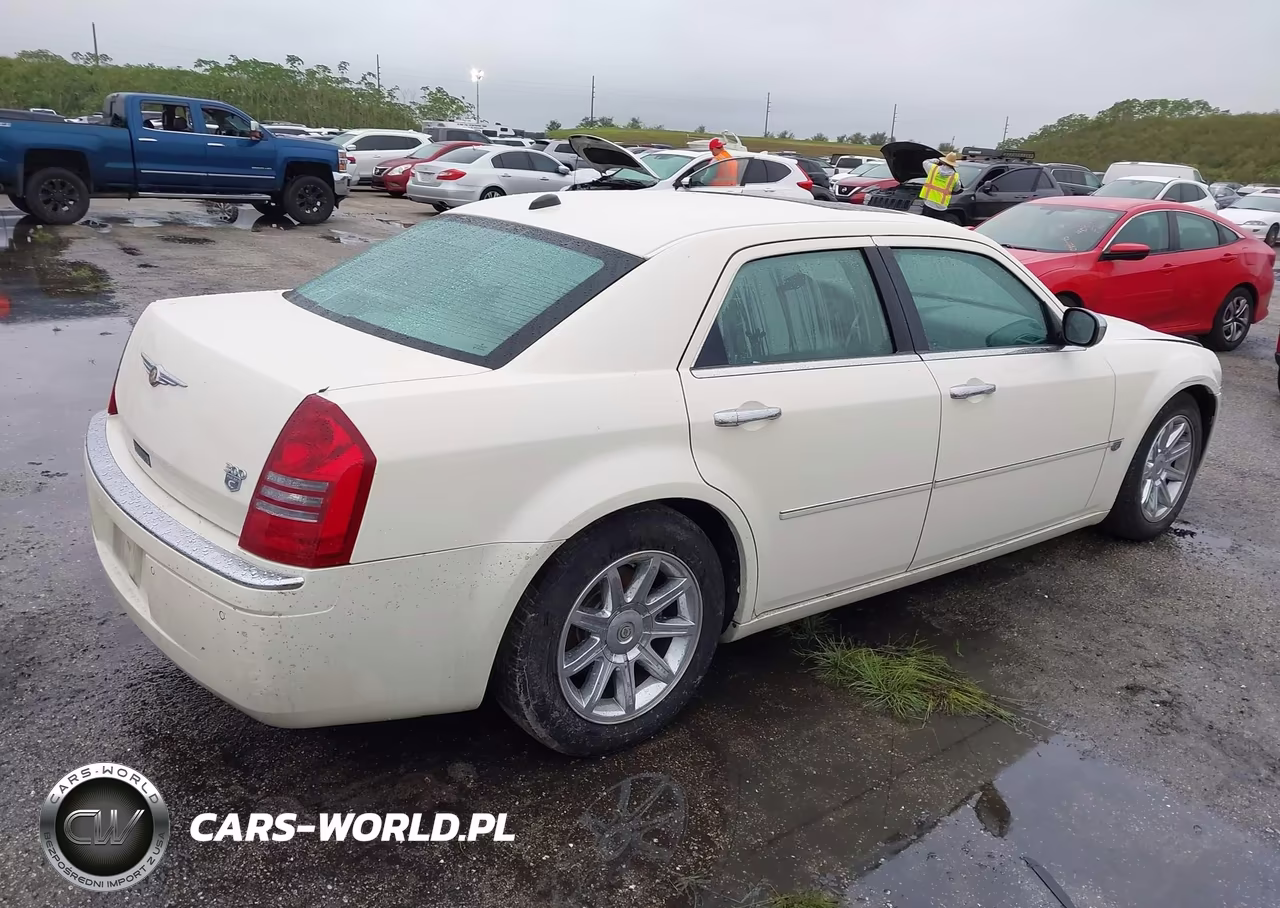 2006 Chrysler 300C VIN:2C3LA63HX6H115910 - 4