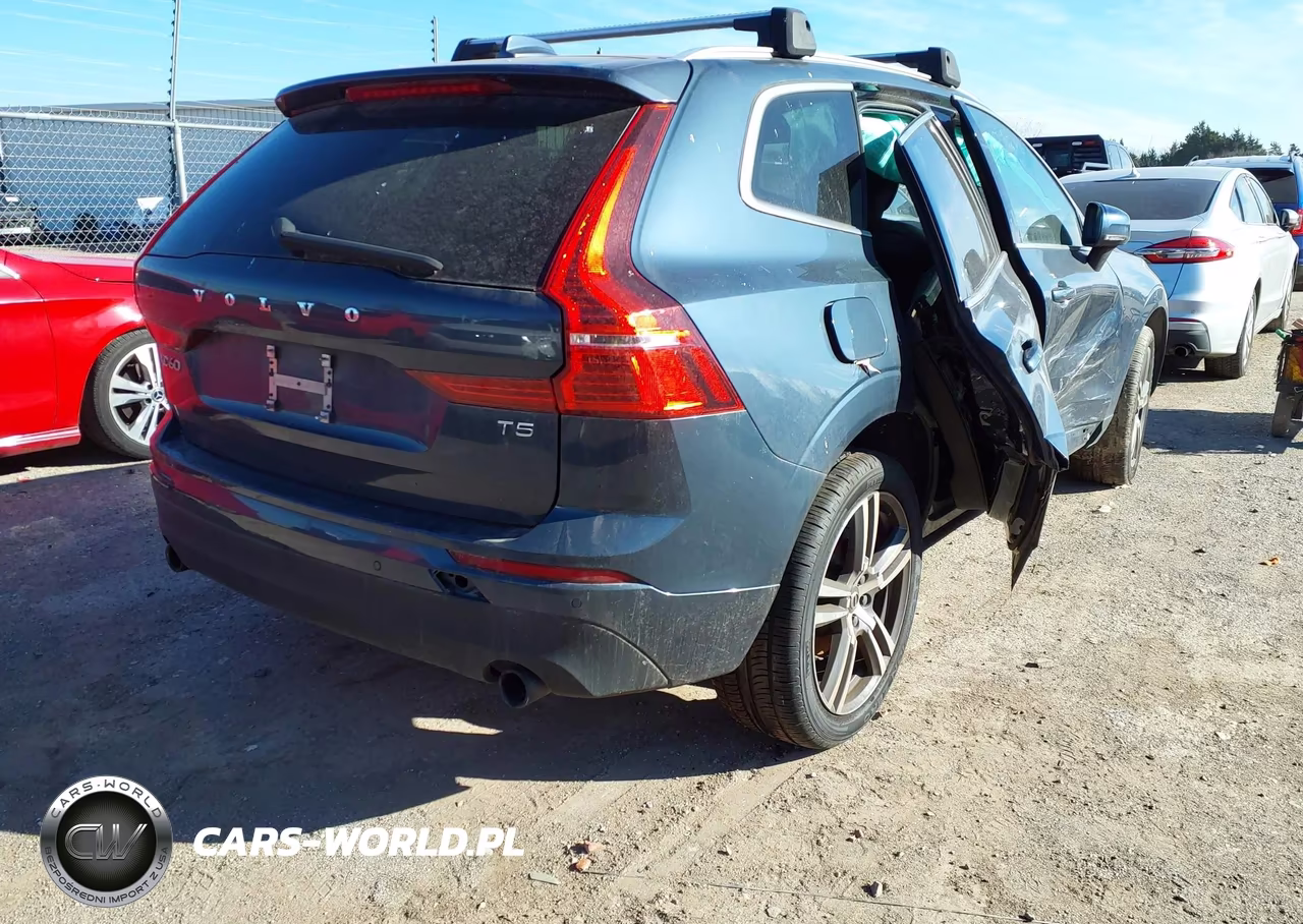 2021 Volvo Xc60 T5 Momentum VIN:YV4102DK2M1846512 - 4
