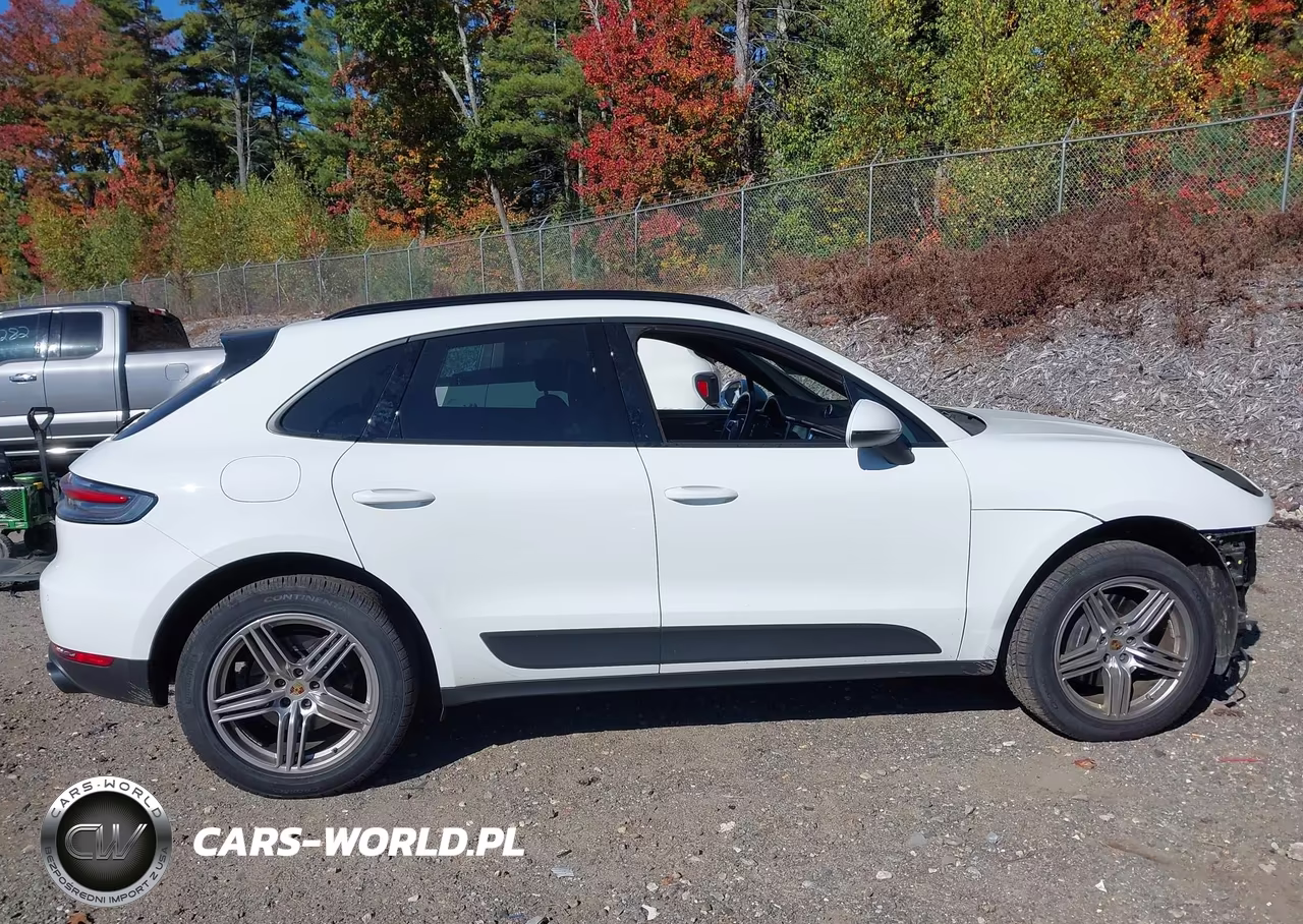 2020 Porsche Macan VIN:WP1AA2A57LLB04462 - 14