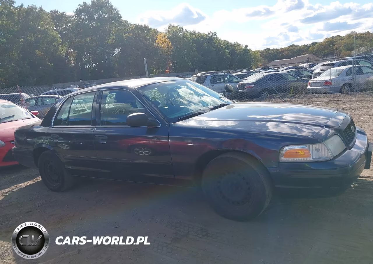 2002 Ford Crown Victoria Natural Gas Vehicle-Police-Police Street Appearance VIN:2FAFP71W42X116426 - 12