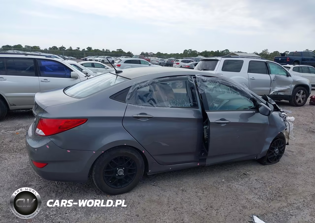 2015 Hyundai Accent Gls VIN:KMHCT4AEXFU836031 - 13