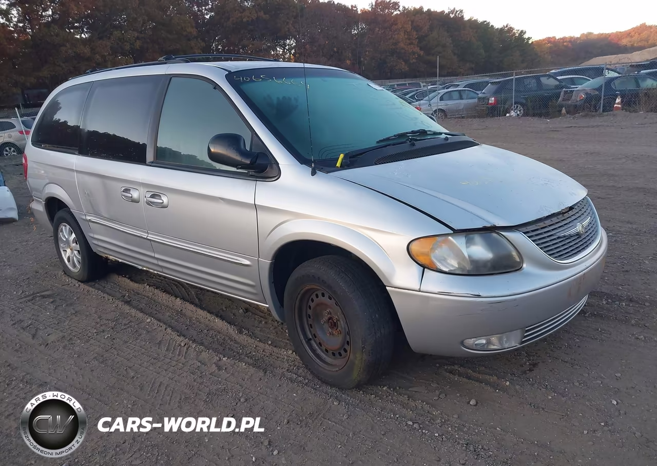 2002 Chrysler Town & Country Lxi