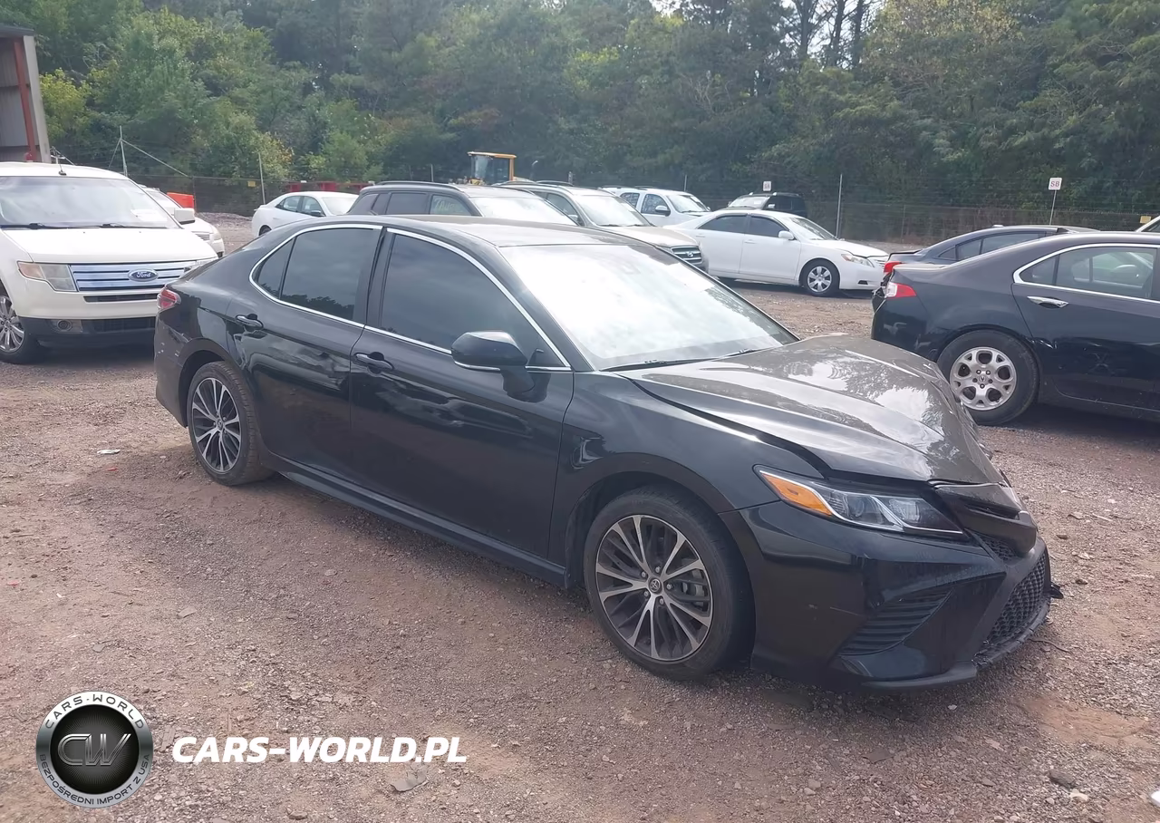2018 Toyota Camry Se – zdjęcie 1 z 11
