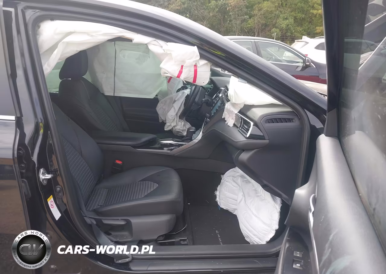 2018 Toyota Camry Se VIN:4T1B11HK5JU661028 - 5