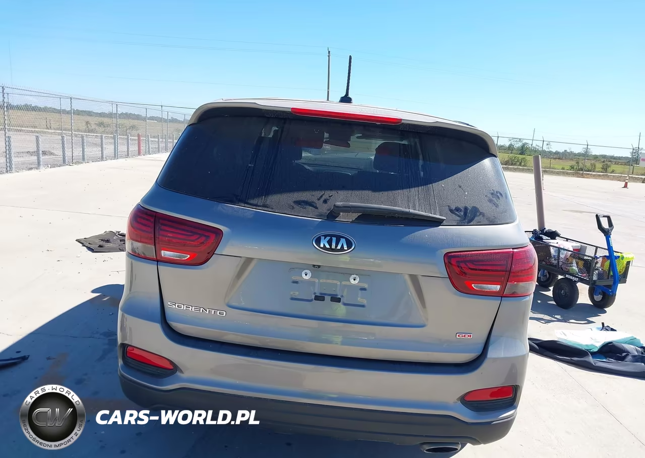 2019 Kia Sorento 2.4L L VIN:5XYPG4A30KG507083 - 16