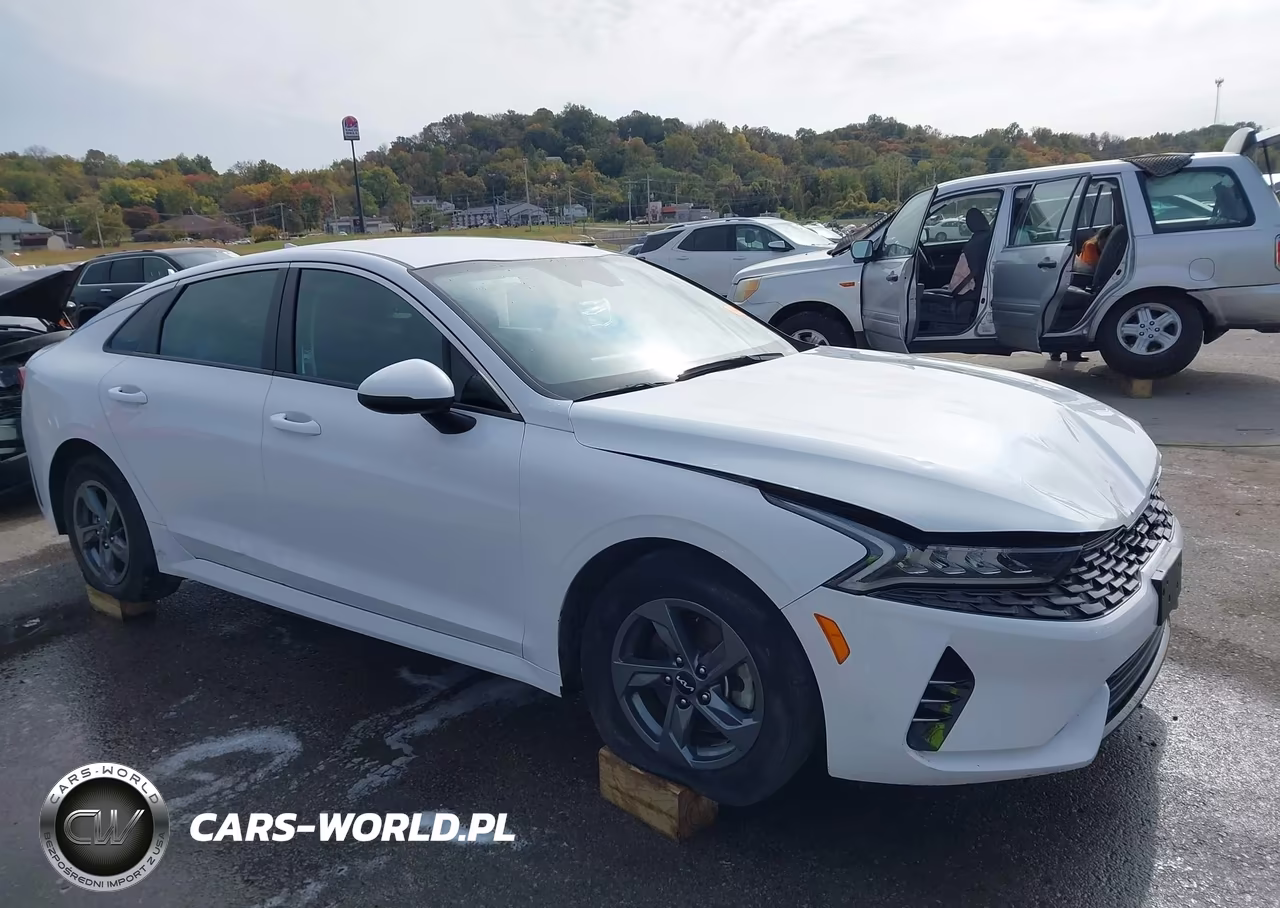 2022 Kia K5 Lx – zdjęcie 1 z 18
