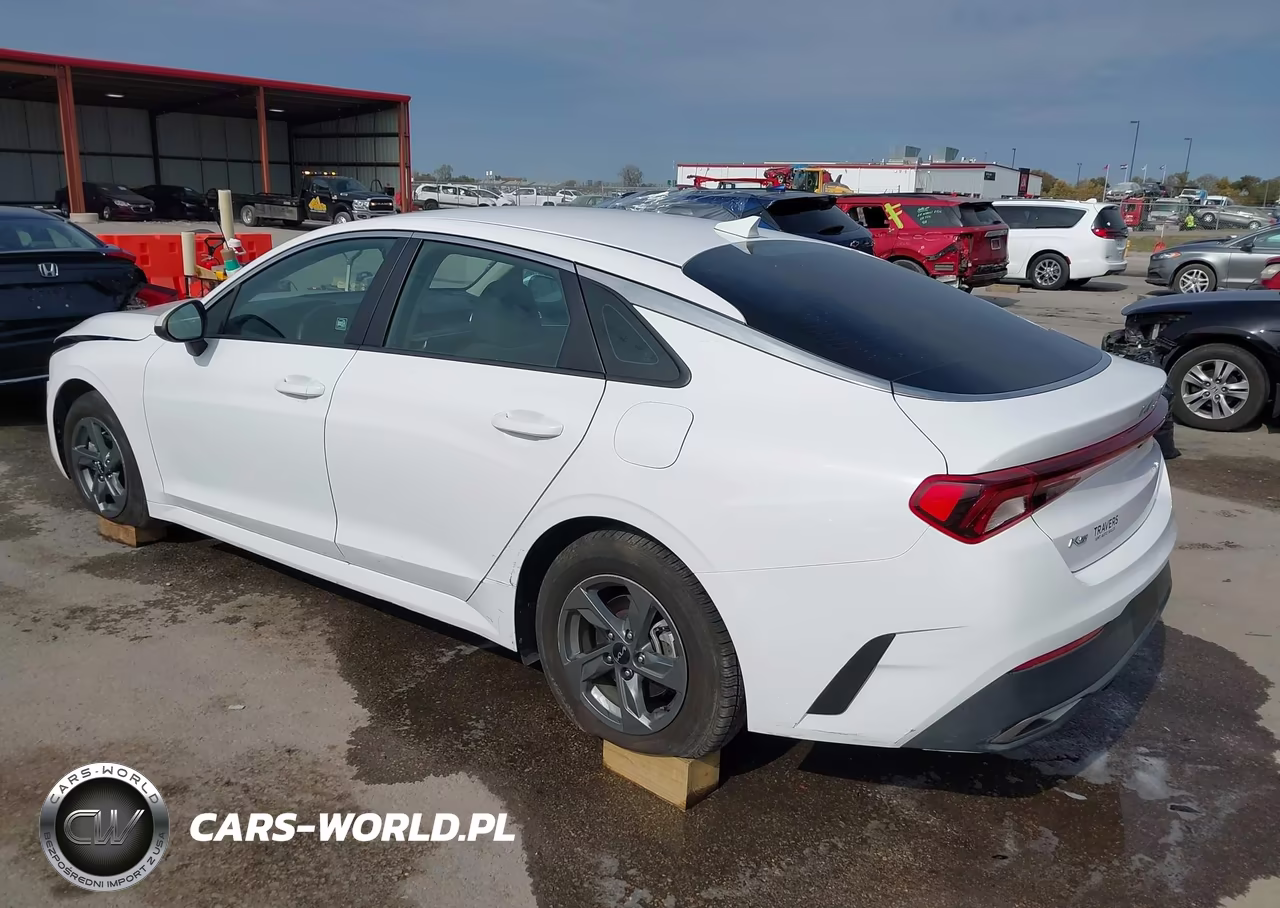 2022 Kia K5 Lx VIN:5XXG24J24NG102715 - 3