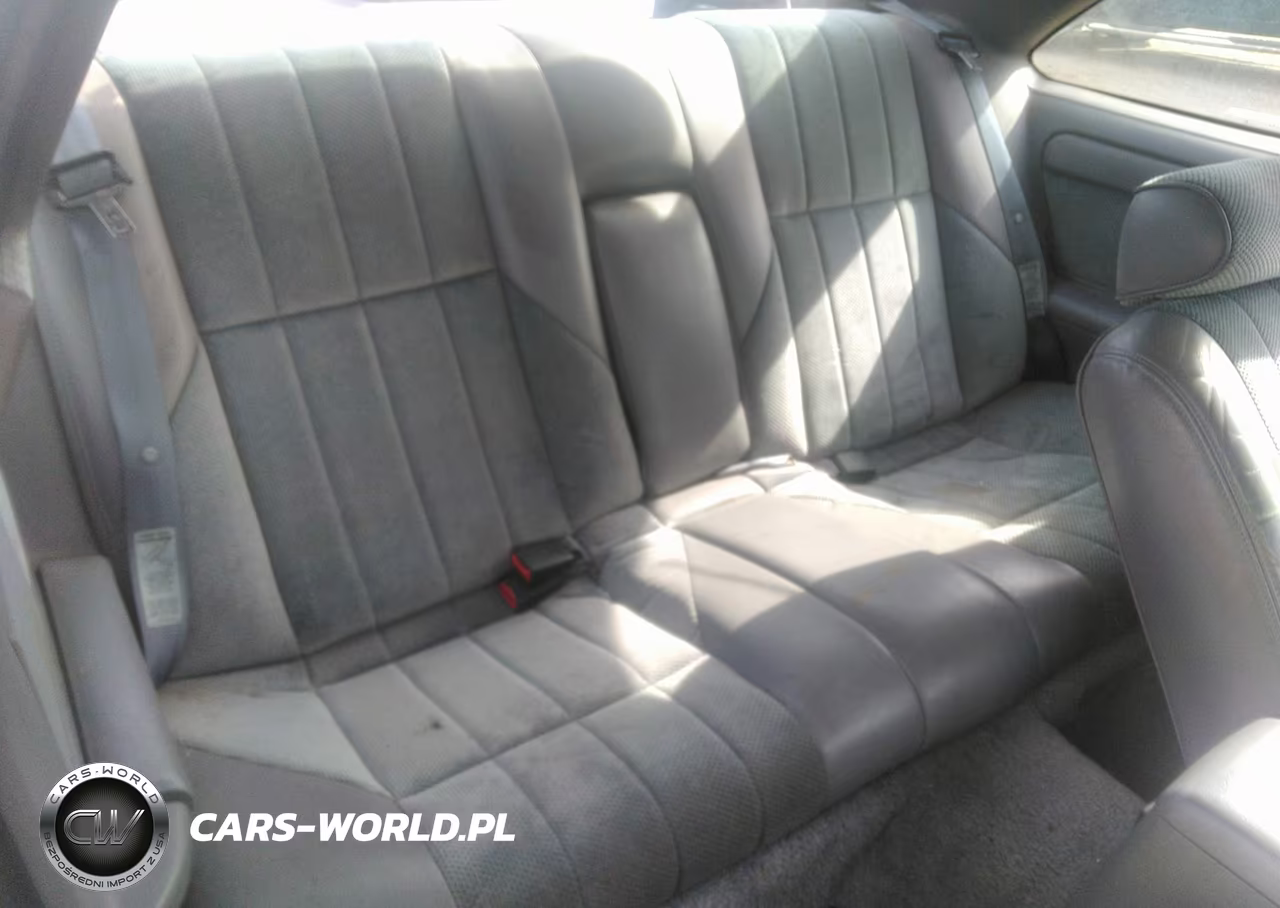 1993 Ford Thunderbird Lx VIN:1FAPP6247PH147401 - 8