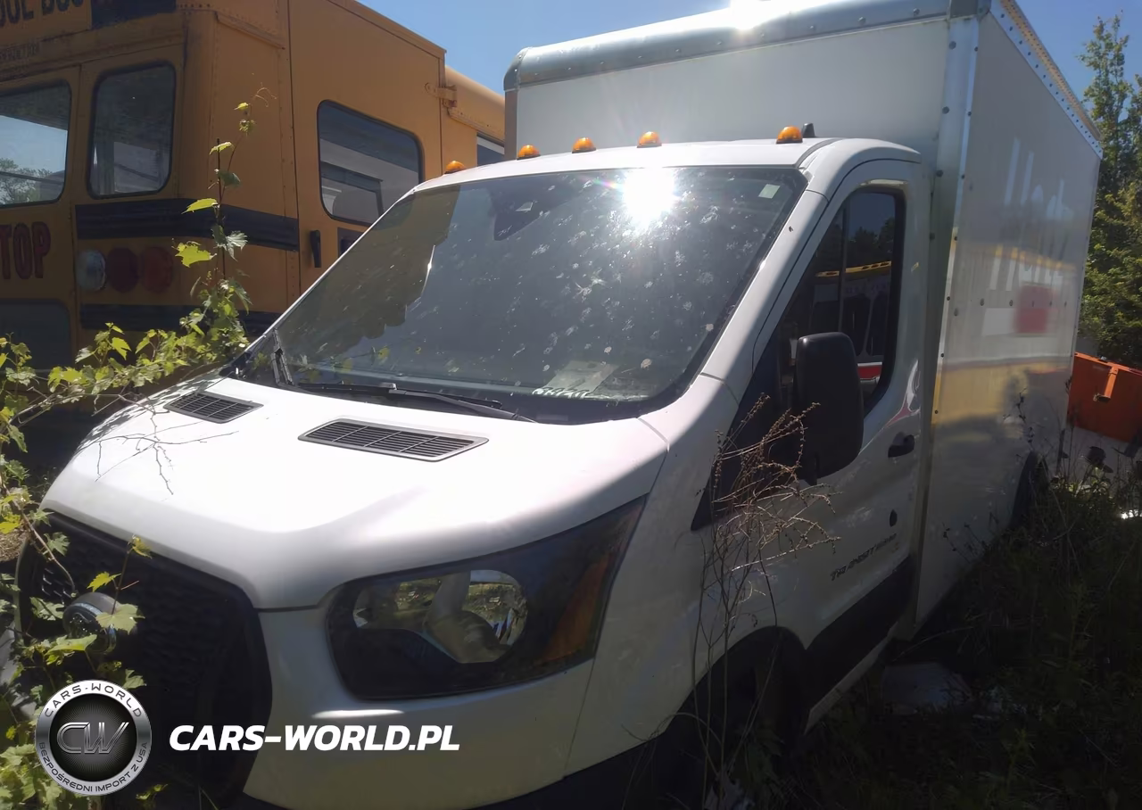 2022 Ford Transit-350 Cutaway
