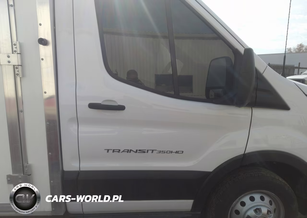 2022 Ford Transit-350 Cutaway VIN:1FDBF6P84NKA75894 - 16
