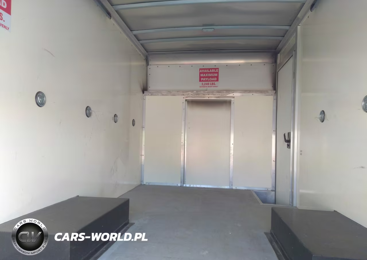 2022 Ford Transit-350 Cutaway VIN:1FDBF6P84NKA75894 - 7