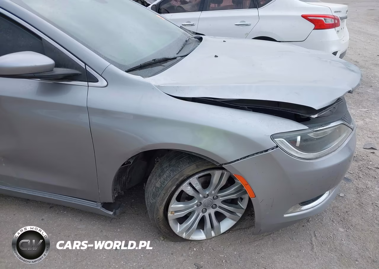 2015 Chrysler 200 Limited – zdjęcie 1 z 16