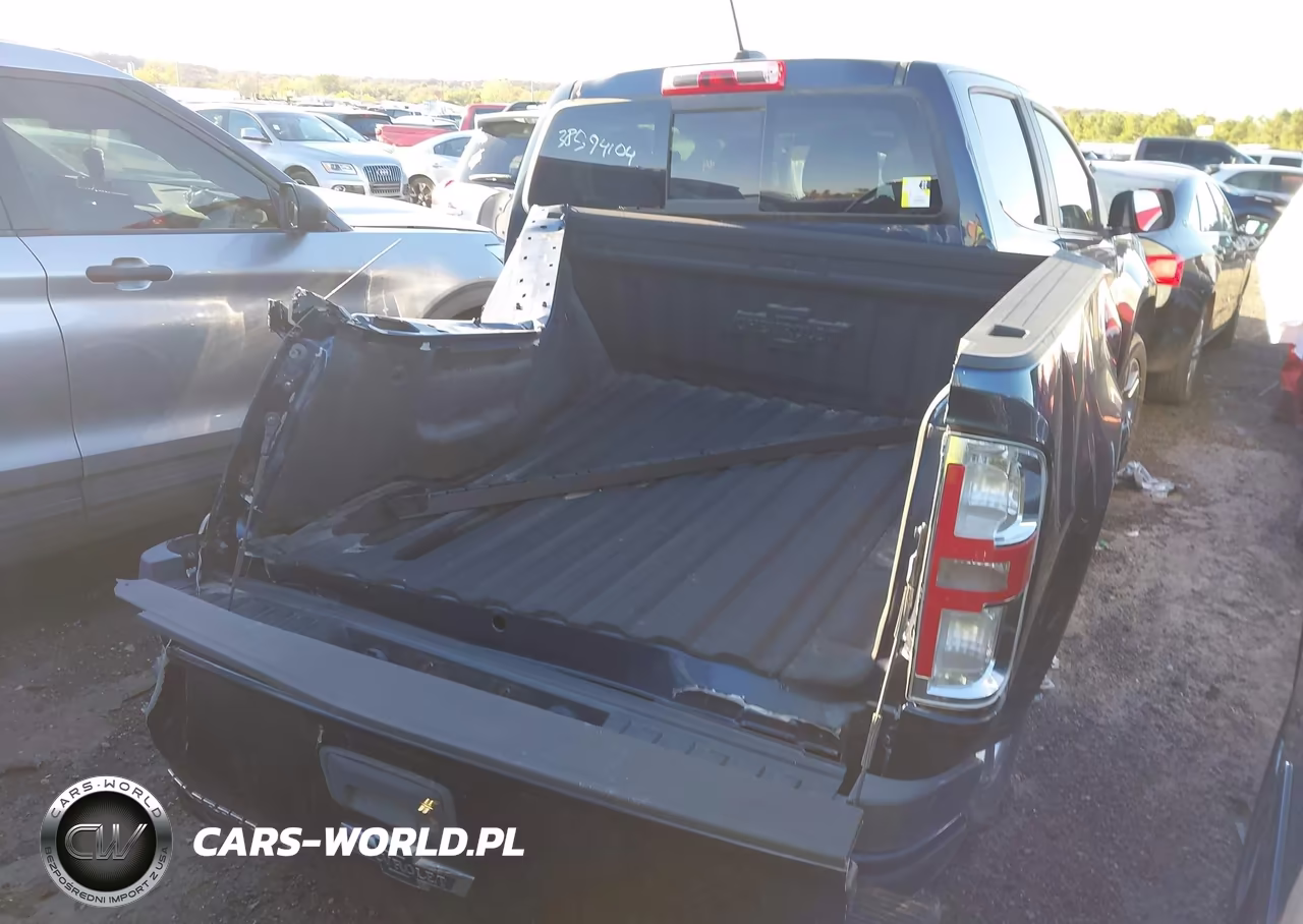 2018 Chevrolet Colorado Z71 VIN:1GCGTDEN6J1297238 - 4