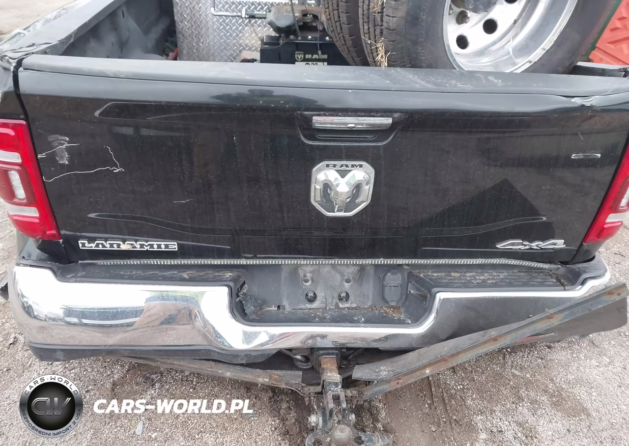 2019 Ram 3500 Laramie 4X4 8' Box VIN:3C63RRJL2KG576016 - 8