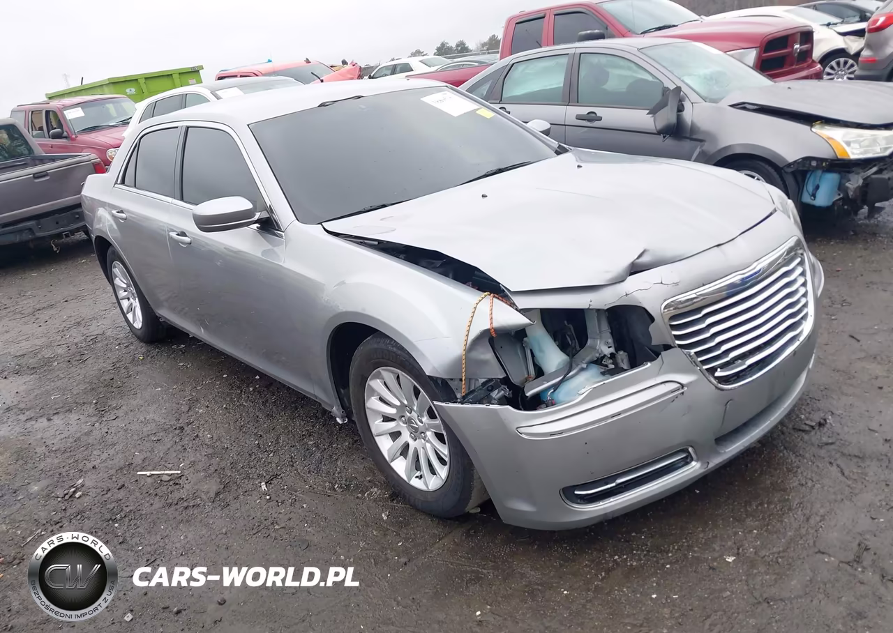 2014 Chrysler 300 – zdjęcie 1 z 11
