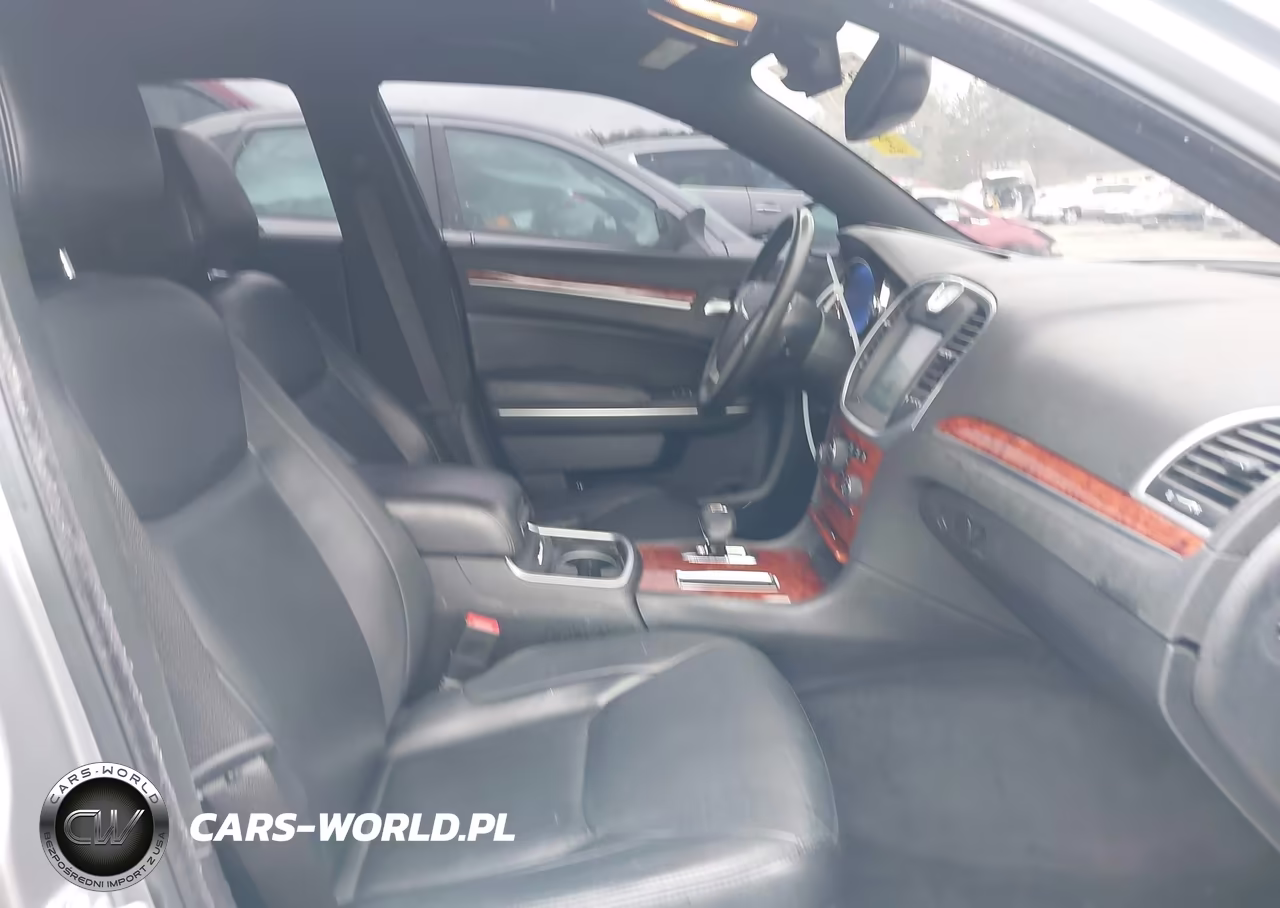 2014 Chrysler 300 VIN:2C3CCAAG1EH249257 - 5