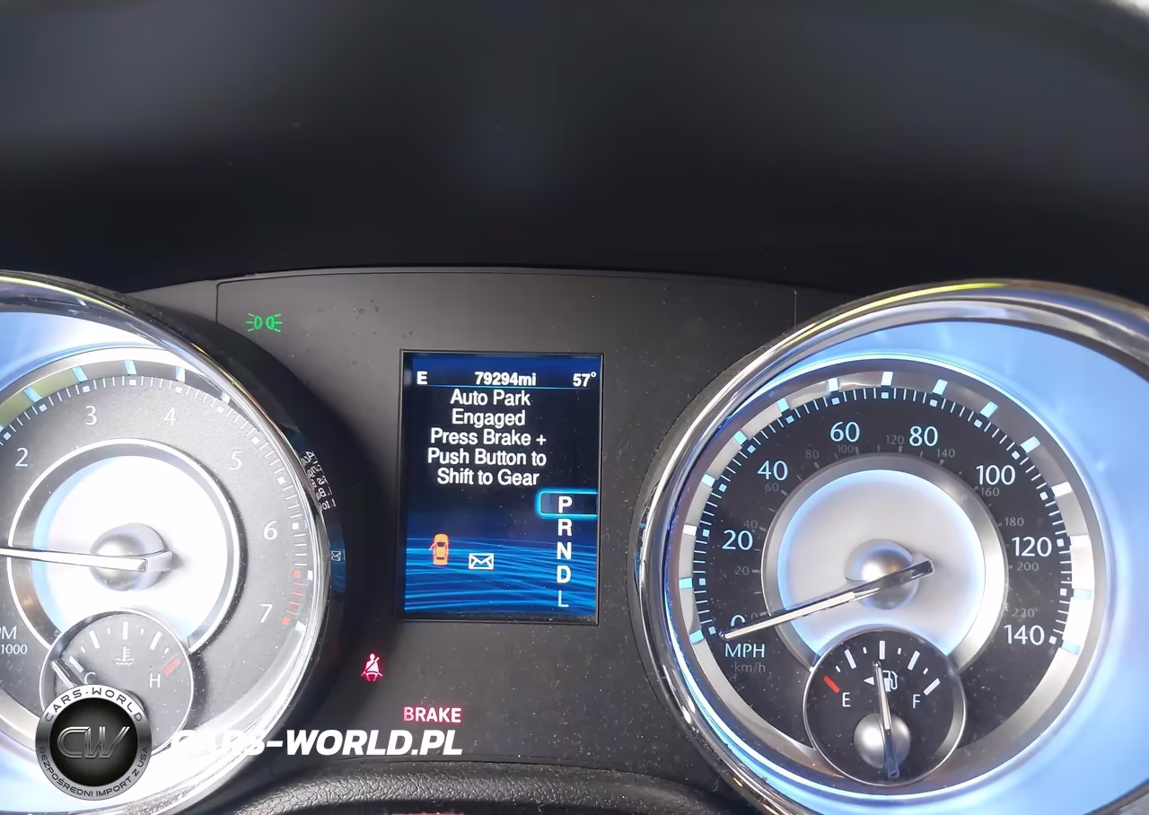 2014 Chrysler 300 VIN:2C3CCAAG1EH249257 - 7