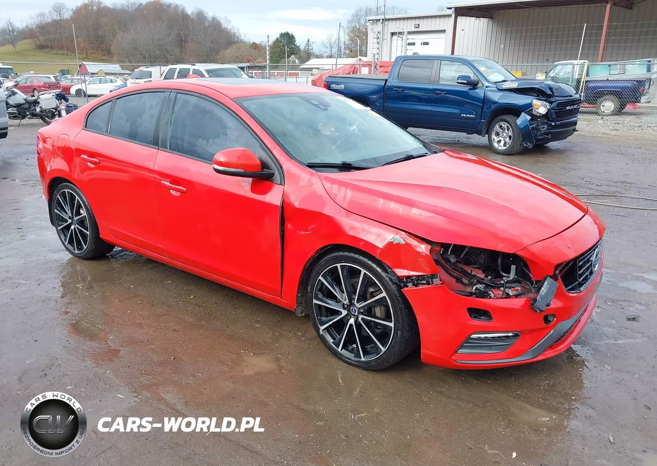 2017 Volvo S60 T5 Dynamic – zdjęcie 1 z 16