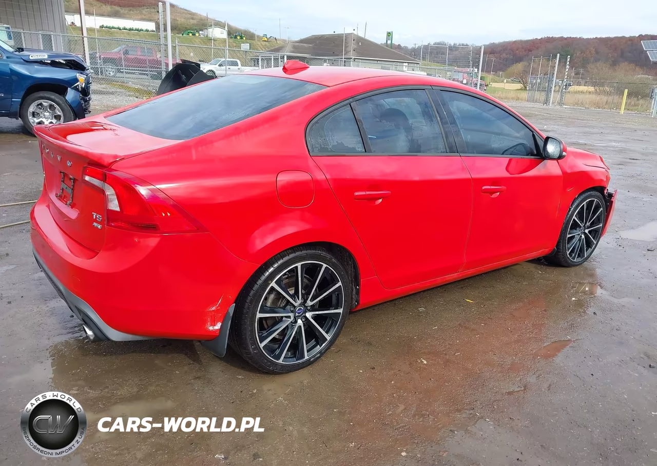 2017 Volvo S60 T5 Dynamic VIN:YV140MTL8H2429055 - 4