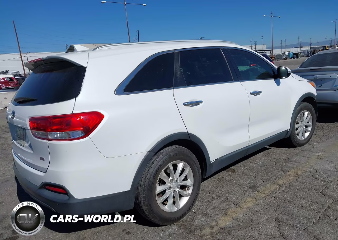 2016 Kia Sorento 2.4L Lx VIN:5XYPG4A3XGG055201 - 4