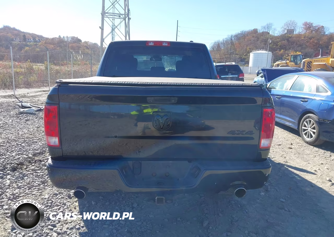 2015 Ram 1500 Express VIN:3C6RR7KT5FG676808 - 17