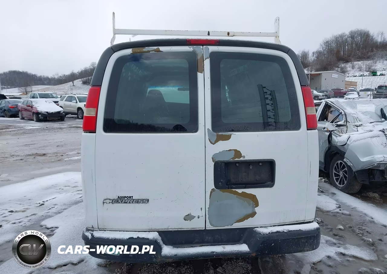 2009 Chevrolet Express 1500 Work Van VIN:1GCFG15X591147262 - 16