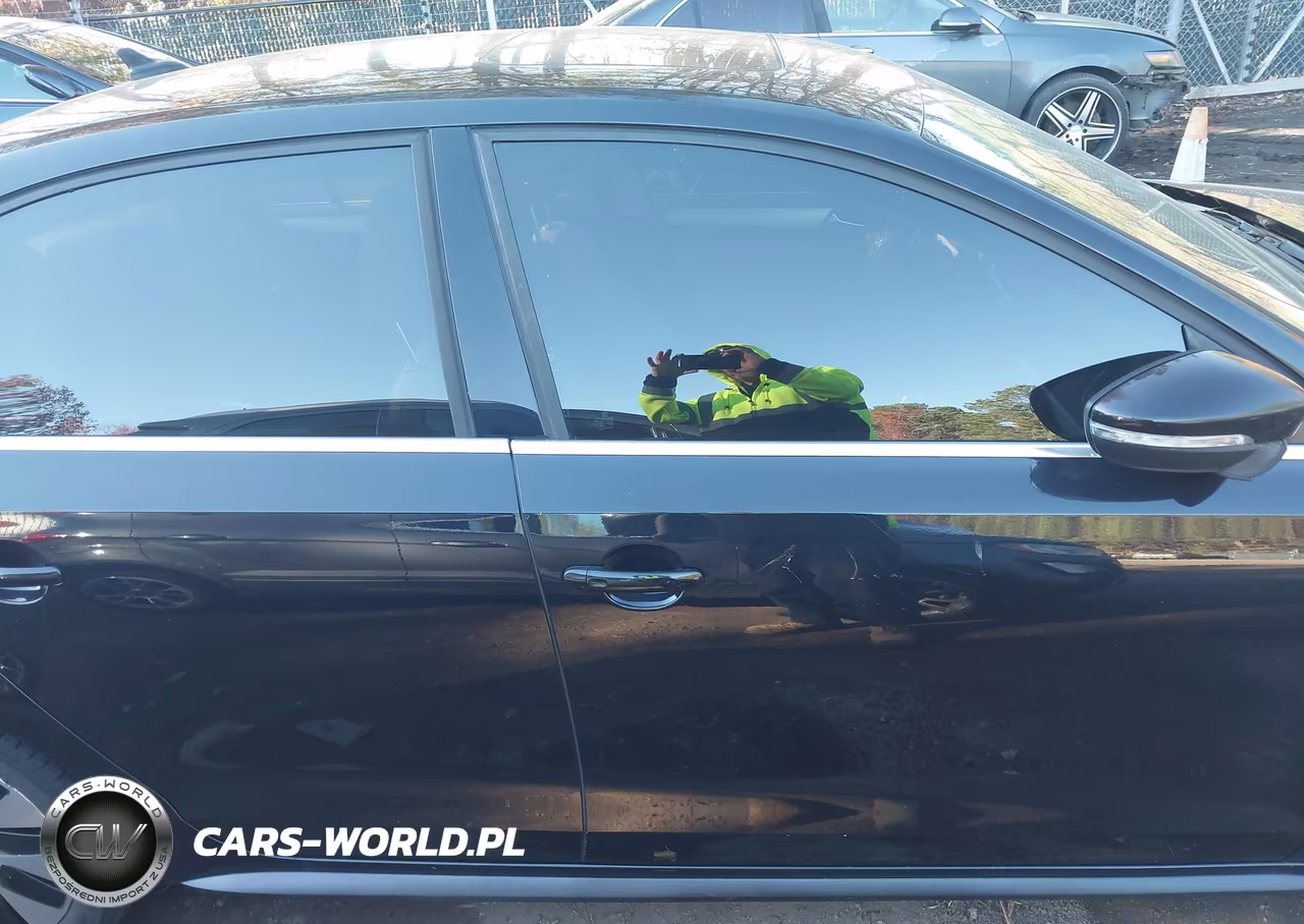 2015 Volkswagen Jetta Hybrid Sel Premium VIN:3VW637AJ1FM412559 - 13