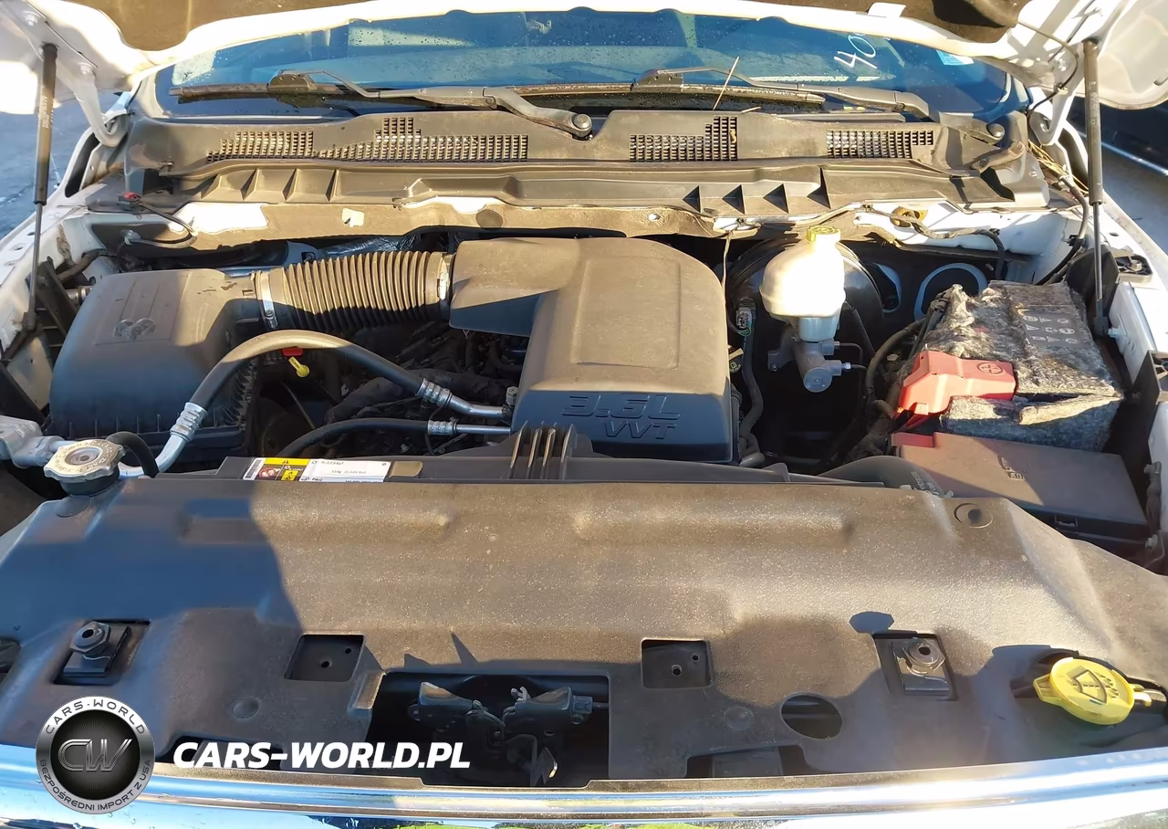 2015 Ram 1500 Tradesman VIN:3C6JR6AG0FG522325 - 10