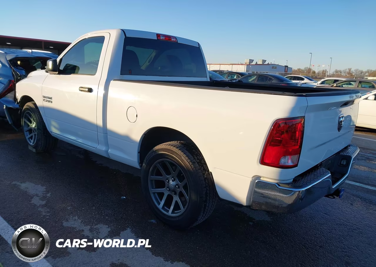 2015 Ram 1500 Tradesman VIN:3C6JR6AG0FG522325 - 3