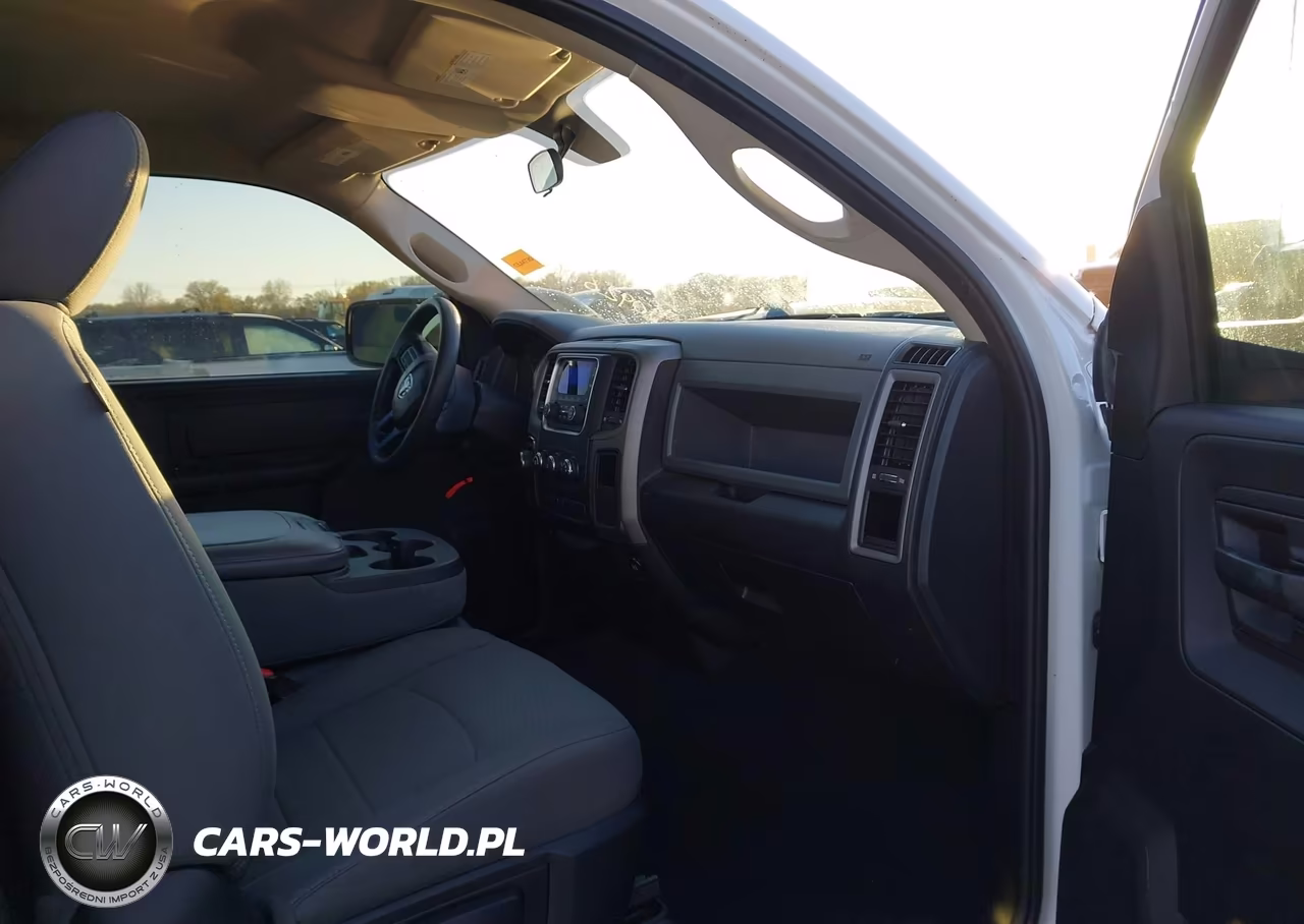 2015 Ram 1500 Tradesman VIN:3C6JR6AG0FG522325 - 5