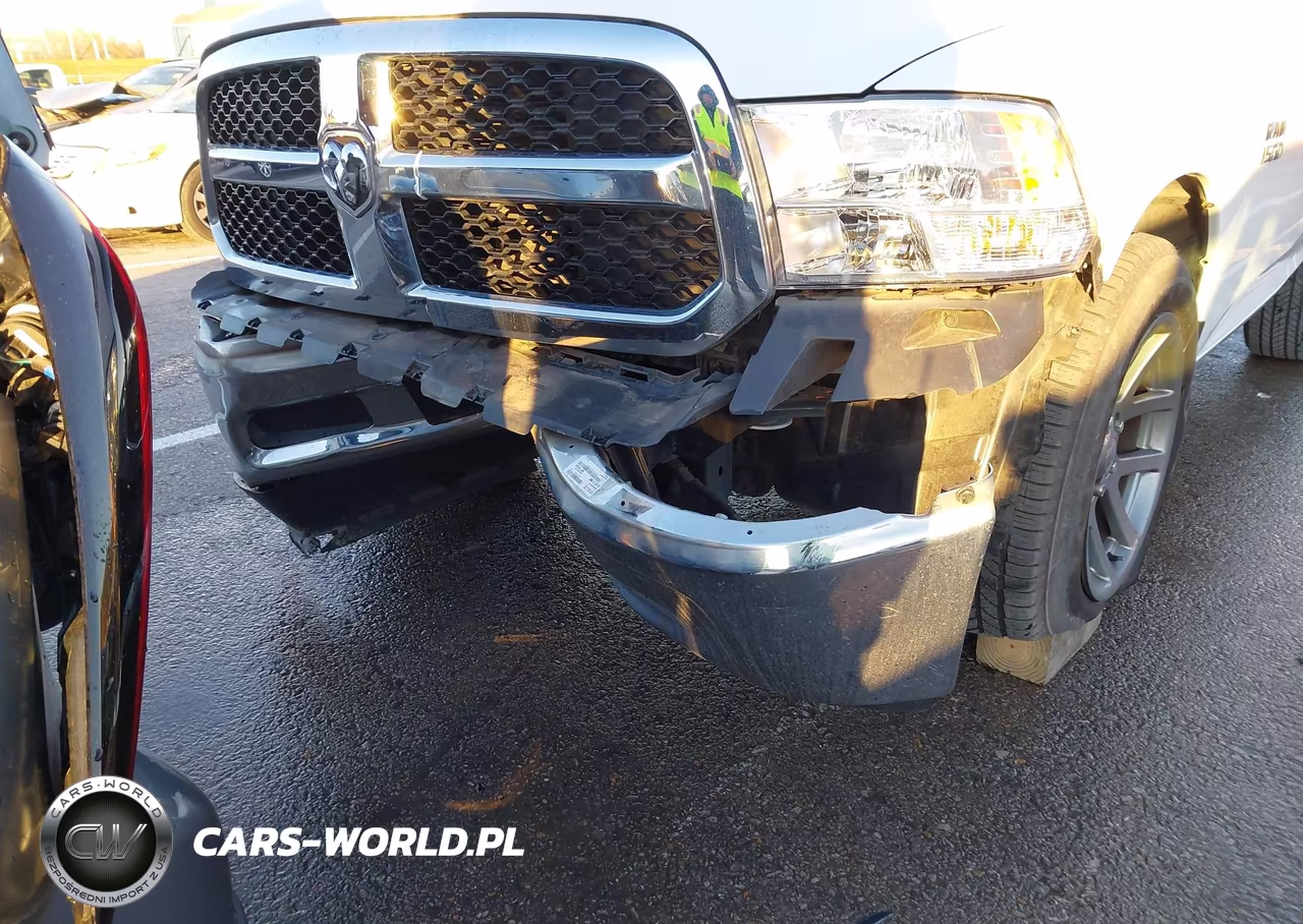 2015 Ram 1500 Tradesman VIN:3C6JR6AG0FG522325 - 6