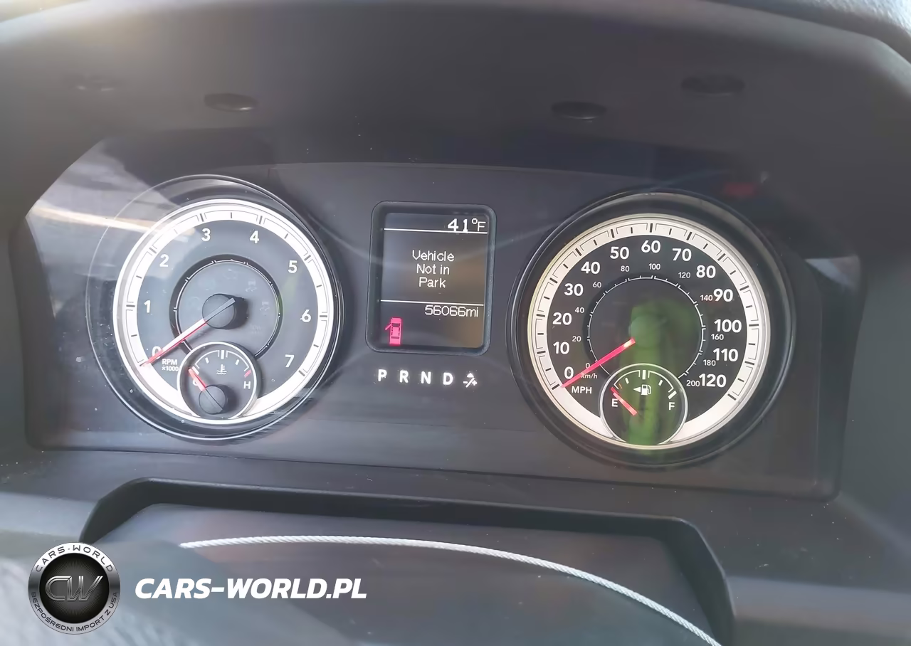 2015 Ram 1500 Tradesman VIN:3C6JR6AG0FG522325 - 7