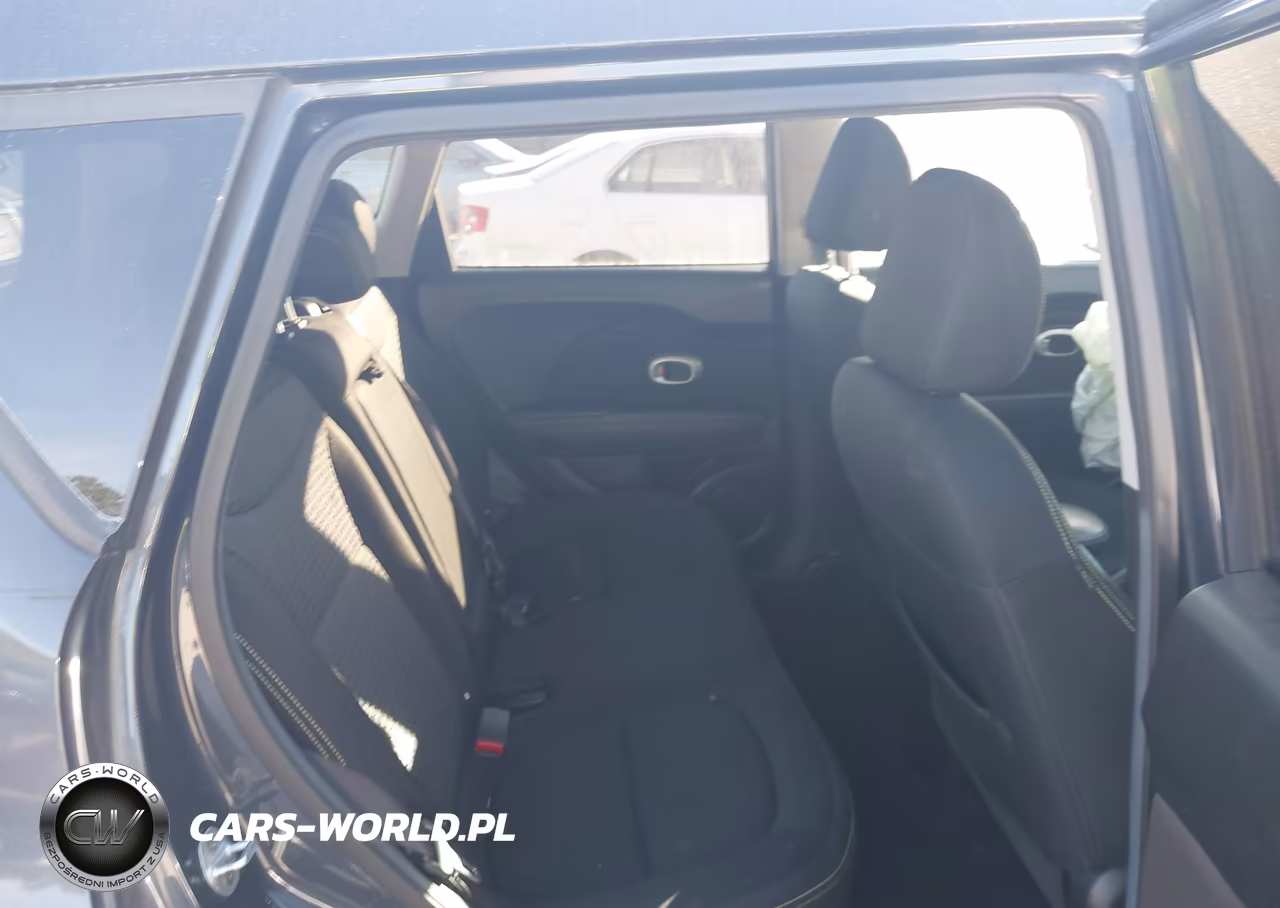 2016 Kia Soul + VIN:KNDJP3A59G7337151 - 8