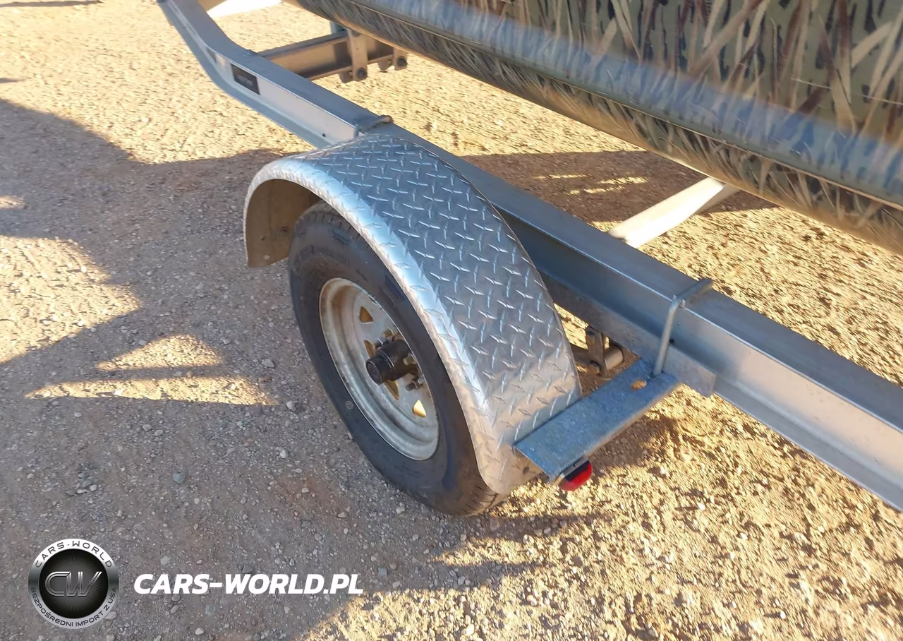 2018 Gator Boat, Trailer & Motor VIN:UBF00011B818 - 12