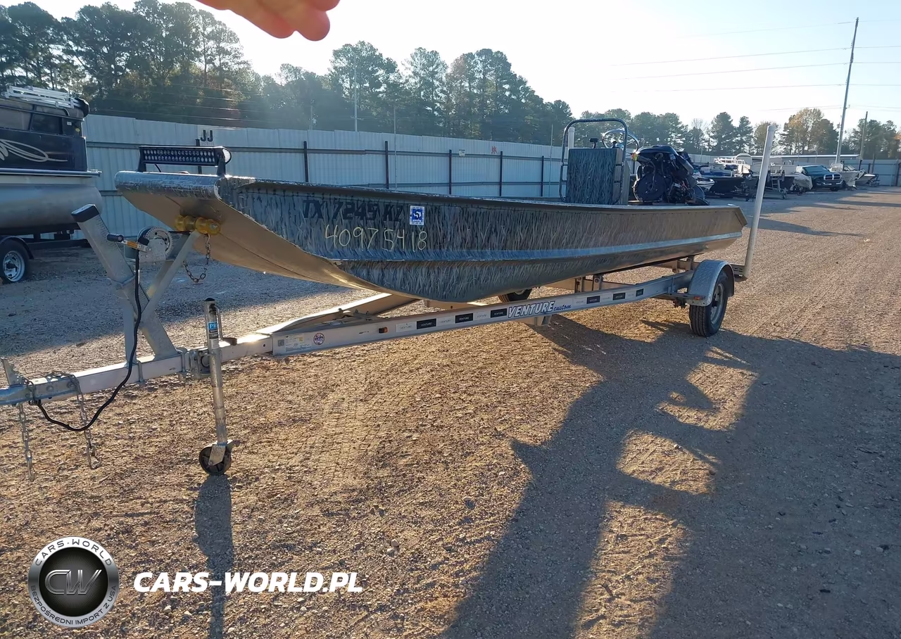 2018 Gator Boat, Trailer & Motor VIN:UBF00011B818 - 2